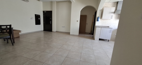 Juffair, Apartments/Houses, BHD 220/month,  2 BR,  2 Bedroom Semi Furnished Flat For Rent Without Ewa