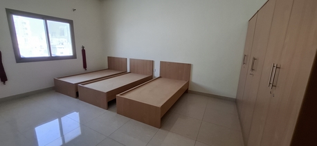 Juffair, Apartments/Houses, BHD 220/month,  2 BR,  2 Bedroom Semi Furnished Flat For Rent Without Ewa