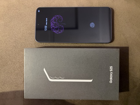 Al Malqa, Electronics, SAR 2300,  Galaxy S25 Black Limited Color