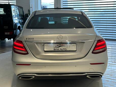 East Riffa, Vehicles, Cars & Trucks , BHD 7400, MERCEDES E200, 2017, Automatic, 140000 KM, MODEL FOR SALE