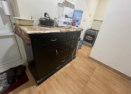 Manama, Furniture, BHD 10,  Iron Table Stand For Sale 10BD Wooden Pure And Chair Set For Sale 10BD