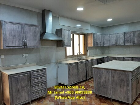 Kuwait City, Villas, KWD 1500,  300 Sq. Meter,  5 Bedroom Private Villa With Private Swimming Pool In Mangaf.