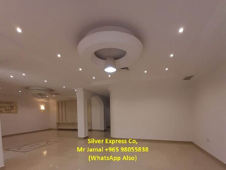 Kuwait City, Villas, KWD 1500,  300 Sq. Meter,  5 Bedroom Private Villa With Private Swimming Pool In Mangaf.