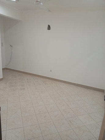 Riffa, Apartments/Houses, BHD 140/year,  1 BR,  Studio For Rent In Riffa  استديو للايجار في الرفاع