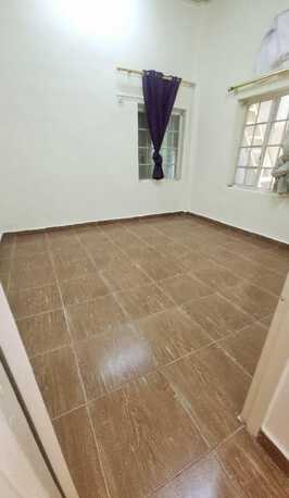 Salmaniya, Apartments/Houses, BHD 220/month,  2 BR,  2 Bedroom Unfurnished Flat For Rent Without Ewa