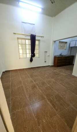 Salmaniya, Apartments/Houses, BHD 220/month,  2 BR,  2 Bedroom Unfurnished Flat For Rent Without Ewa