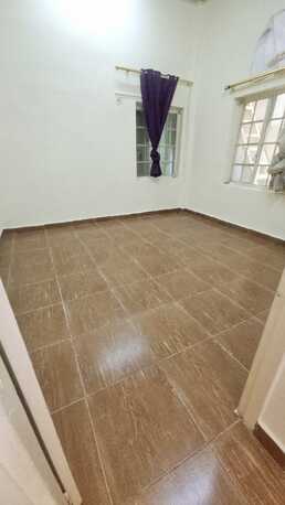 Salmaniya, Apartments/Houses, BHD 220/month,  2 BR,  2 Bedroom Unfurnished Flat For Rent Without Ewa