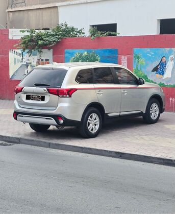 Manama, Vehicles, Cars & Trucks , BHD 11,  Mitsubishi Outlander,  2020,  Automatic,  70000 KM,
