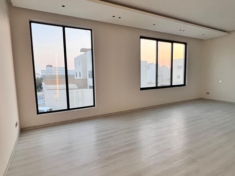 Manama, Apartments/Houses, BHD 750/year,  4 BR,  For Rent: A Brand New Two-story Villa In Zallaq,  فيلا اول ساكن للايجار في الزلا