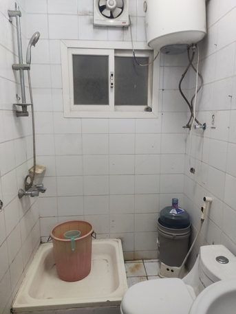 Jubail, Rooms for Rent, SAR 900/month,  Furnished,  01 Room On Rent For Bachelor (Only 01 Muslim Person & Pakistani Prefer) In Furnished Flat
