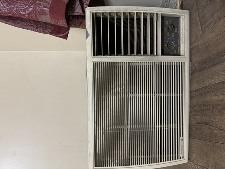 Al Olaya, Air Conditioners, SAR 455,  Carrier Air Conditioner Ac Window Air Condition Sofa Set Bicycle Computer Table