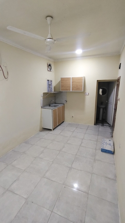Manama, Apartments/Houses, BHD 130/month,  1 BR,  Studio Flat Available Available In Gudabiya