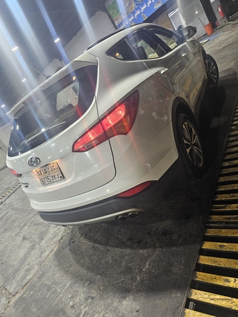 Thuqbah, Vehicles, Cars & Trucks , SAR 42000,  Hyundai Santa Fe,  2016,  Automatic,  378639 KM,  Hundai Santafee