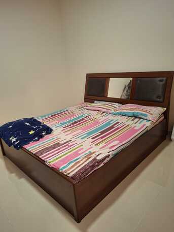 Al Faisaliyah, Household Items, SAR 600,  Bed Set, Wardrobe Available For Sale