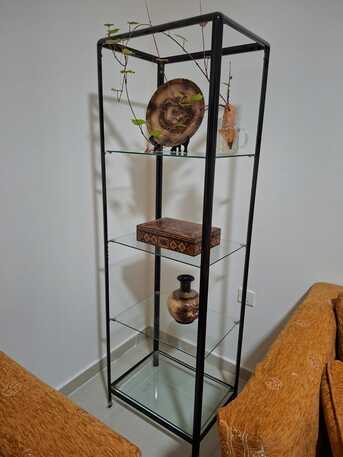 Al Faisaliyah, Household Items, SAR 800,  Elegant Looking Sofa Set+display Rack Offer Sale