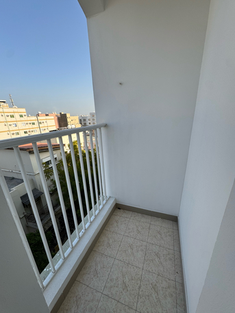 East Riffa, Apartments/Houses, BHD 150/month,  2 BR,  2BHK FLAT WITH 2 BALCONY Near LULU HYPERMARKET RIFFA(2NDF34)