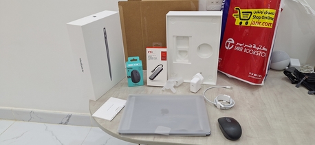 Madinah, Computers, SAR 2400,  URGENT SALE - MEDICAL EMERGENCY  Apple Laptop