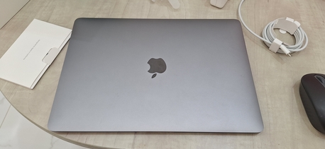 Madinah, Computers, SAR 2400,  URGENT SALE - MEDICAL EMERGENCY  Apple Laptop