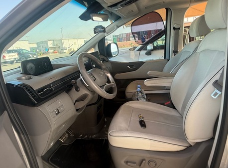 Jubail, Businesses For Sale, Hyundai Staria Car For Rant