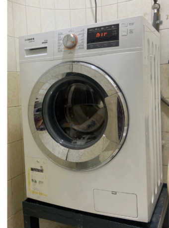 Dammam, Household Items, SAR 95,  Fully Automatic Front Load  Washing Machine - 95