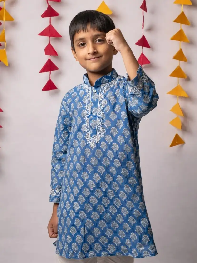 Lucknow, Clothing & Accessories, Chikankari Pure Cotton Kurta For Casual And Festive Occasions