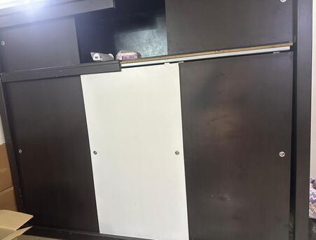 Yanbu, Household Items, SAR 600,  Double Bed With Matress, Dressing Table And Ward Robe For Sale 600 Riyal