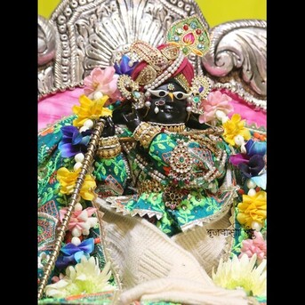 Lucknow, Education, Best Time To Visit Radha Raman Ji Mandir, Vrindavan | Shri Radha Raman