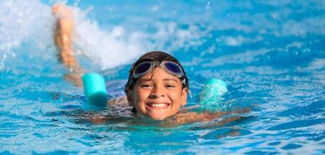 Manama, Education, Swimming Lessons