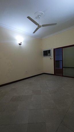 Hoora, Apartments/Houses, BHD 220,  Furnished,  2 BR,  2 Bath,Ewa,balcony,semi Furnished Spacious Flat 4 Rent In Hoora Inclusive@33112437