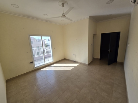 Tubli, Apartments/Houses, BHD 200/year,  2 BR,  Flat For RentInTubli Near Ansar Gallery Mall And Toyota Plaza