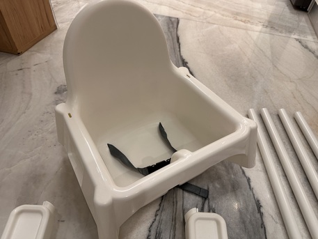 Riyadh, Baby & Kid Stuff, SAR 45,  IKEA ANTILOP - Kids Highchair With Safety Belt And Tray - 160x200 Cm