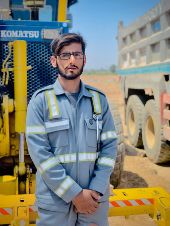 Riyadh, Job Seekers, Road Surveyor And Building Electrician