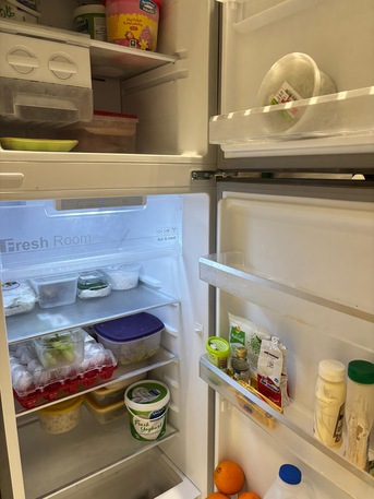 Al Thuqbah, Household Items, SAR 700,  700 Sar Geepas  Refrigerator. 5months Old