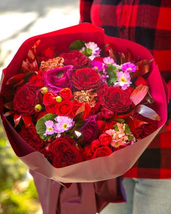 Singapore, Florist, Premium Rose Bouquet Delivery In Singapore By Well Live Florist