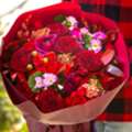 Premium Rose Bouquet Delivery In Singapore By Well Live Florist