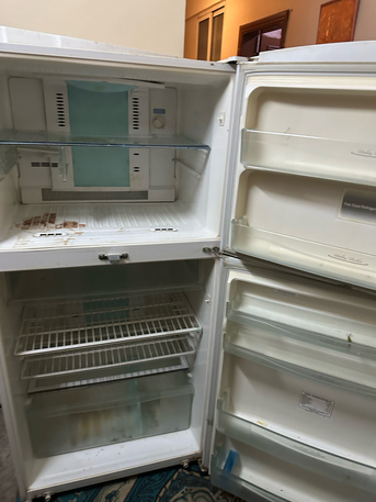Al Malaz, Appliances, SAR 400,  Toshiba Refrigerator For Sale