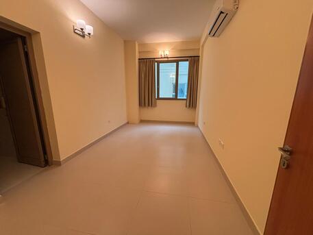 Hidd, Apartments/Houses, BHD 250/month,  2 BR,  120 Sq. Meter,  2 Bhk Semi Furnished Flat Available In Hidd Call Aleena