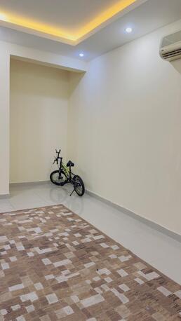 Riyadh, Rooms Available, SAR 1200/month,  0 Sq. Meter,  1 Big Seprate Room With Separate Washroom