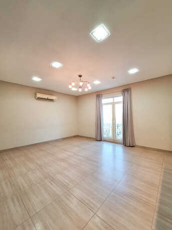 Manama, Apartments/Houses, BHD 330/month,  3 BR,  For Rent A Semi-furnished Apartment In Al Guful Area.