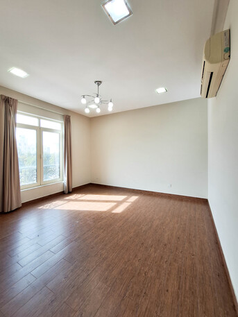Manama, Apartments/Houses, BHD 330/month,  3 BR,  For Rent A Semi-furnished Apartment In Al Guful Area.