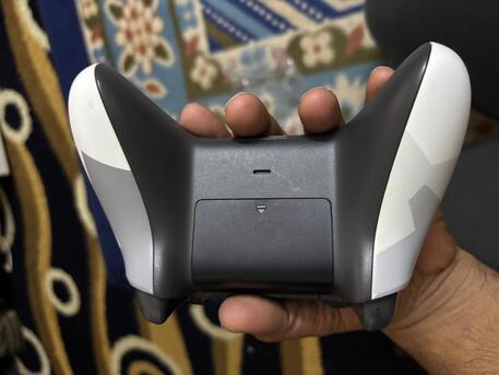 Hara, Video Games, SAR 120,  Xbox Controller For Sale In Excellent Condition