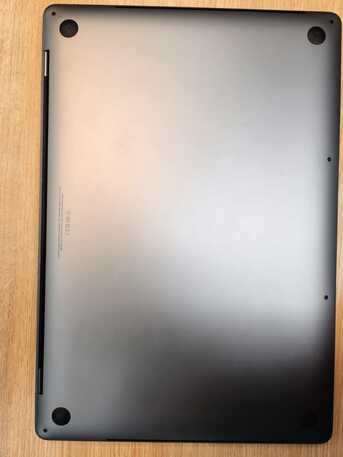 Olaya, Computers, SAR 2999,  MacBook Pro I7  16&rdquo; 2019 RAM:16GB SSD: 512GB GPU:4gb AMD Battery Cycle:57