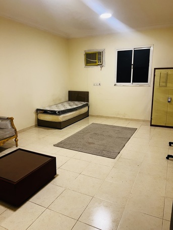 Al Malaz, Rooms Available, SAR 1500/month,  Furnished,  Separate Bachelor Room In Gated Community(Kitchen Available)