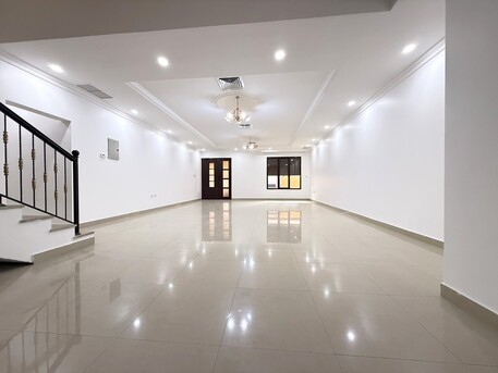 Kuwait City, Apartments/Houses, KWD 1400/month,  4 BR,  Rumaithiya &ndash; Spacious Five Bedroom Townhouse W/balcony