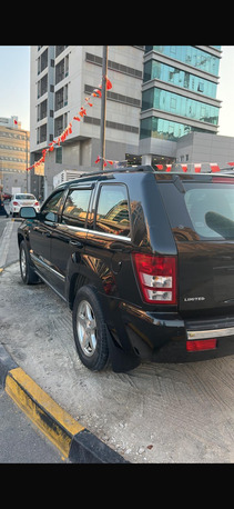 Manama, Vehicles, Cars & Trucks , BHD 1600,  Jeep Cherokee,  2007,  Automatic,  179000 KM,