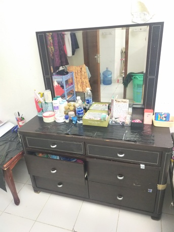 Ras Rumman, Furniture, BHD 10,  Dresssing Table. Cubord