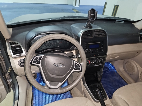 Juffair, Vehicles, Cars & Trucks , BHD 1300,  Chery Tiggo 3,  2016,  Automatic,  135000 KM,   Model Cherry Tigo 3 For Sale