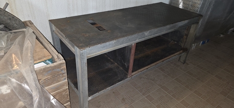 Riyadh, Industrial Machinery, SAR 800,  Heavy Duty Steel Workbench