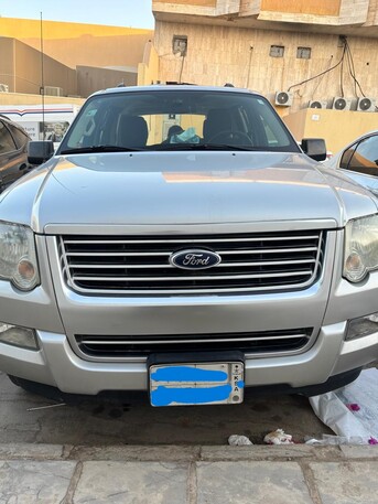 Al Rawdah, Vehicles, Cars & Trucks , SAR 23000,  Ford Explorer,  2010,  Automatic,  220000 KM,  Urgent Sale  , Excellent Condition-220,000 Km Only. SAR. 23,000.