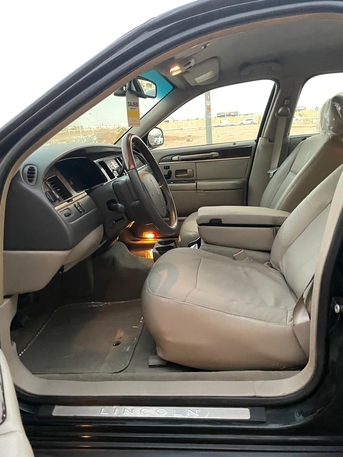 Riyadh, Vehicles, Cars & Trucks , SAR 15000,  Lincoln Continental Mark VII,  2006,  Automatic,  280000 KM,